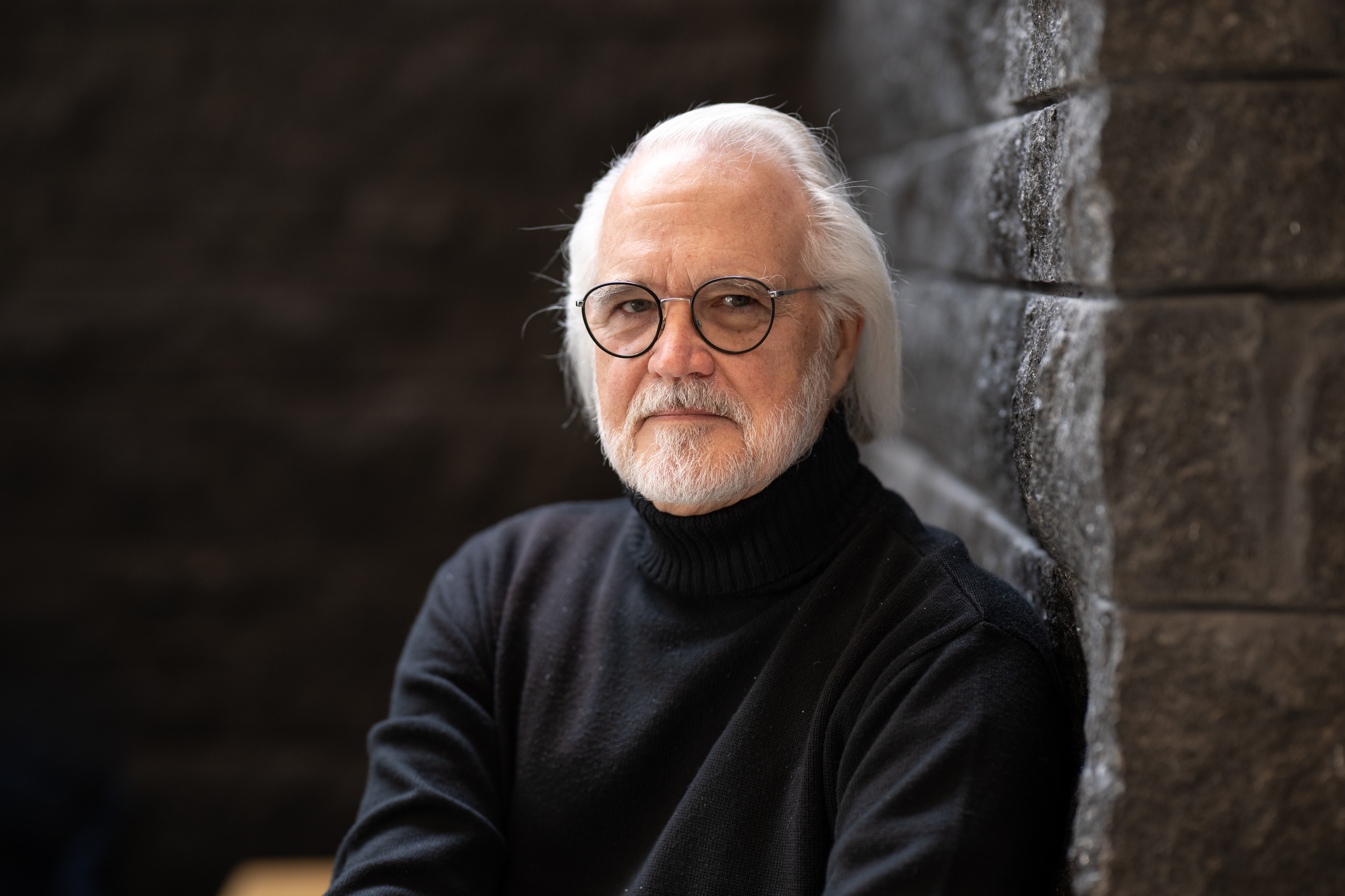 portrait craig Calhoun